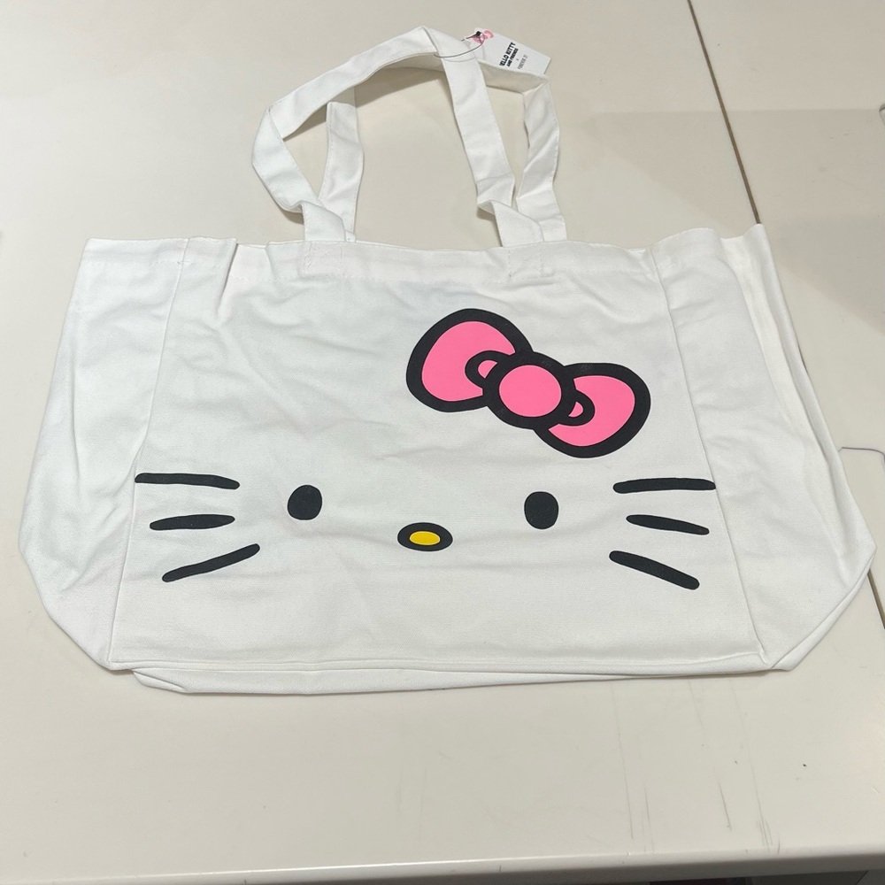 Hello kitty tote bag!